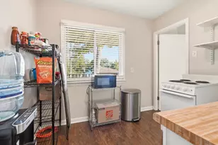 N22W28773 Louis Ave, Delafield, WI 53072 - Photo 12