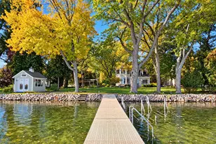 428 S Golden Lake Ln, Summit, WI 53066 - Photo 2