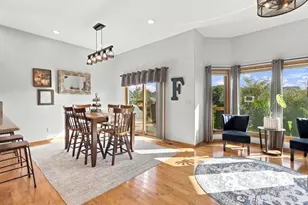 10129 48th Ave, Pleasant Prairie, WI 53158 - Photo 8