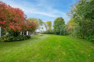 8646 S Parkland Ct, Franklin, WI 53132 - Photo 22