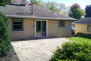 221 N Story Parkway, Milwaukee, WI 53208 - Photo 8