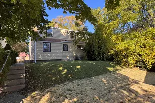 5868 N 71st St, Milwaukee, WI 53218 - Photo 14