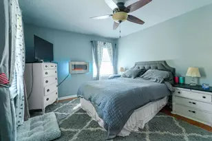 710 W Theresa Ct, Glendale, WI 53209 - Photo 16