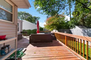 710 W Theresa Ct, Glendale, WI 53209 - Photo 22