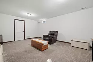 9209 Gittings Rd, Racine, WI 53406 - Photo 42
