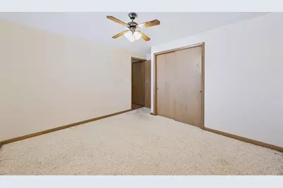 1706  Humboldt Ave, Sheboygan, WI 53081 - Photo 14