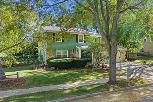 1001 Canterbury Ln, Waukesha, WI 53188 - Photo 1