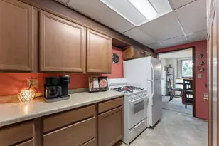 3105 S 23rd St, Milwaukee, WI 53215 - Photo 14