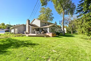 21400 Lancelot Dr, Brookfield, WI 53045 - Photo 34