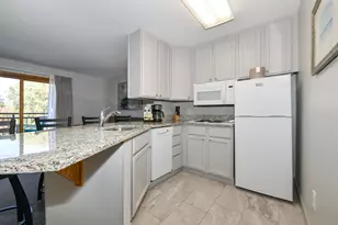 111 Center St, Lake Geneva, WI 53147 - Photo 8