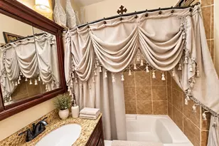 3743 W Miller Ln, Milwaukee, WI 53208 - Photo 22