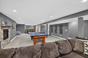 9446 Ashbury Ln, Pleasant Prairie, WI 53158 - Photo 48