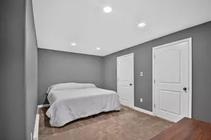 9446 Ashbury Ln, Pleasant Prairie, WI 53158 - Photo 40