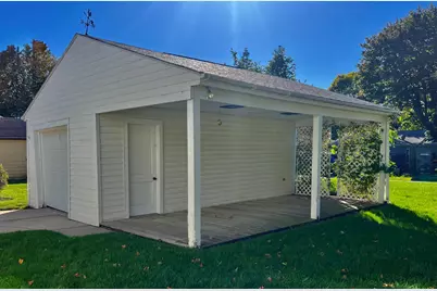 2418 S 14th St, Sheboygan, WI 53081 - Photo 4