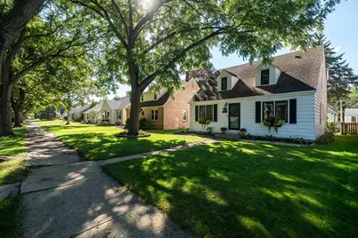 2973 N 79th St, Milwaukee, WI 53222 - Photo 4