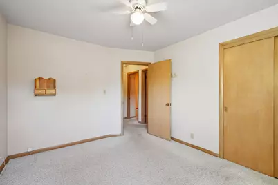 8161 N Ivy St, Brown Deer, WI 53223 - Photo 18