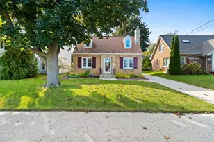 1132 N 15th St, Manitowoc, WI 54220 - Photo 56