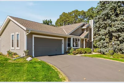 115 E Sutton Pl #A, Waukesha, WI 53188 - Photo 1