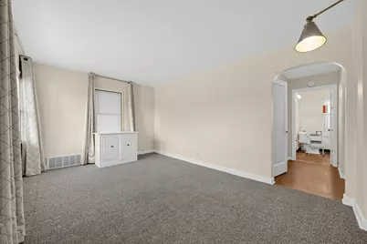1636  Manitoba Ave, South Milwaukee, WI 53172 - Photo 4