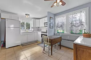 33320 Fairview Ct, Burlington, WI 53105 - Photo 6