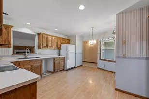 100 Deer Ridge Dr, West Bend, WI 53095 - Photo 4