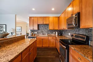 3870 S Lake Dr, Saint Francis, WI 53235 - Photo 14