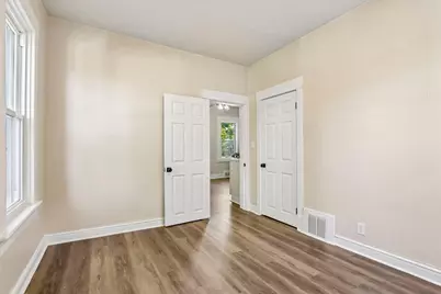 5902 W Park Hill Ave, Milwaukee, WI 53213 - Photo 30