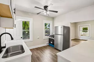 5902 W Park Hill Ave, Milwaukee, WI 53213 - Photo 14
