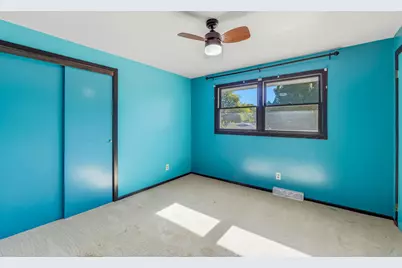 2314 W Koning Dr, Sheboygan, WI 53083 - Photo 22