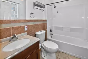 1640 Mead St, Racine, WI 53403 - Photo 10