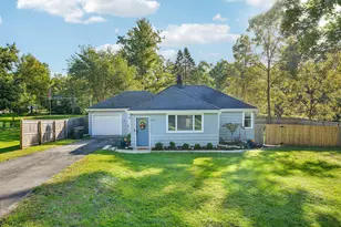 N3236 Vine Rd, Geneva, WI 53147 - Photo 1