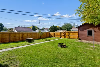2002 N 20th St, Sheboygan, WI 53081 - Photo 48