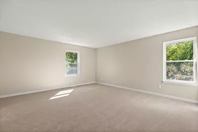 1007  Fieldridge Ct, Waukesha, WI 53188 - Photo 18