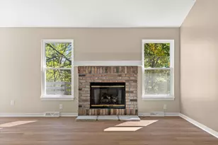 1007 Fieldridge Ct, Waukesha, WI 53188 - Photo 12