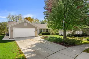 1007 Fieldridge Ct, Waukesha, WI 53188 - Photo 34