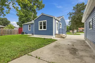 W190S7635 Circle Dr, Muskego, WI 53150 - Photo 30