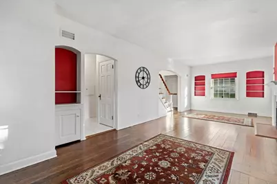 4430 W Manitoba St, Milwaukee, WI 53219 - Photo 8