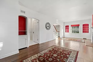 4430 W Manitoba St, Milwaukee, WI 53219 - Photo 8