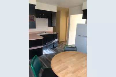 930 E Locust St, Milwaukee, WI 53212 - Photo 6