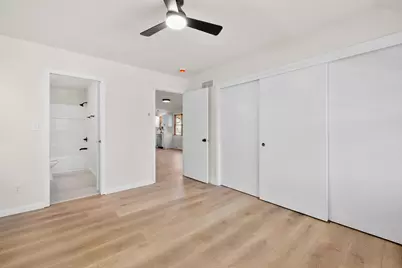 2147 S 72nd St, West Allis, WI 53219 - Photo 26