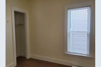 2425 N Cramer St, Milwaukee, WI 53211 - Photo 10