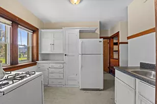 816 W Greenfield Ave, Milwaukee, WI 53204 - Photo 6