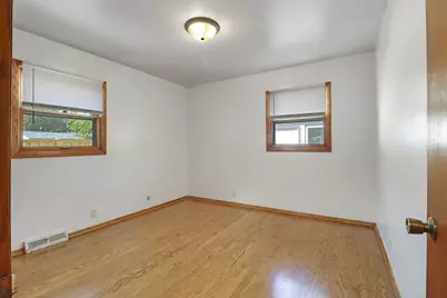 1912  35th Pl, Kenosha, WI 53140 - Photo 10