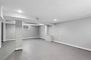 2129 E Holt Ave, Milwaukee, WI 53207 - Photo 36