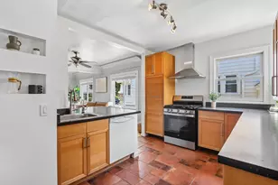 2129 E Holt Ave, Milwaukee, WI 53207 - Photo 12