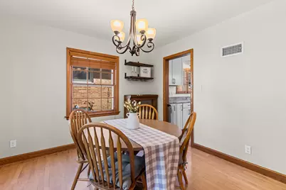 2814 N Hartung Ave, Milwaukee, WI 53210 - Photo 6