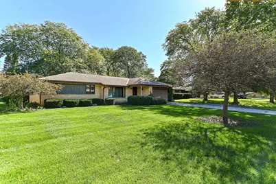 7684 S Logan Ave, Oak Creek, WI 53154 - Photo 4