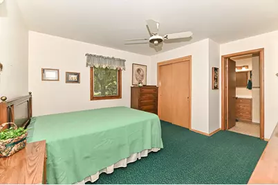 7684 S Logan Ave, Oak Creek, WI 53154 - Photo 26