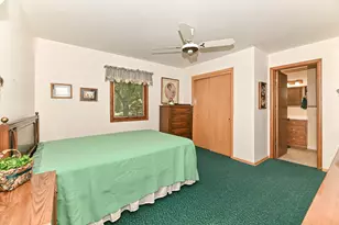 7684 S Logan Ave, Oak Creek, WI 53154 - Photo 26