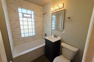 3203 N 33rd St, Milwaukee, WI 53216 - Photo 14